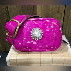 New Keep It Gypsy crossbody Paige bag! 💕 ✨ 🌵